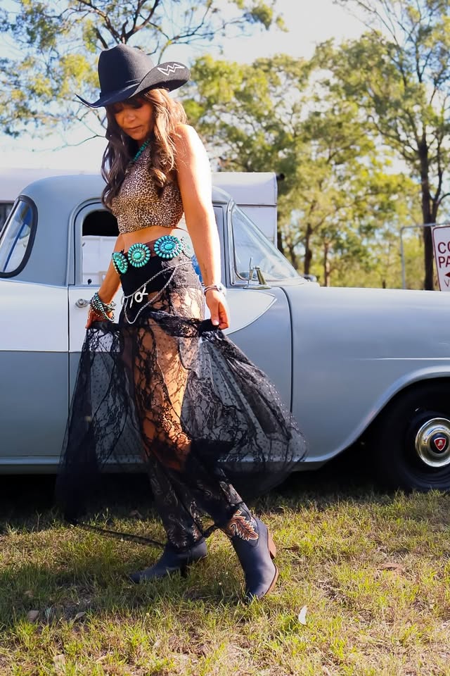 Ella Elegant Lace Skirt
