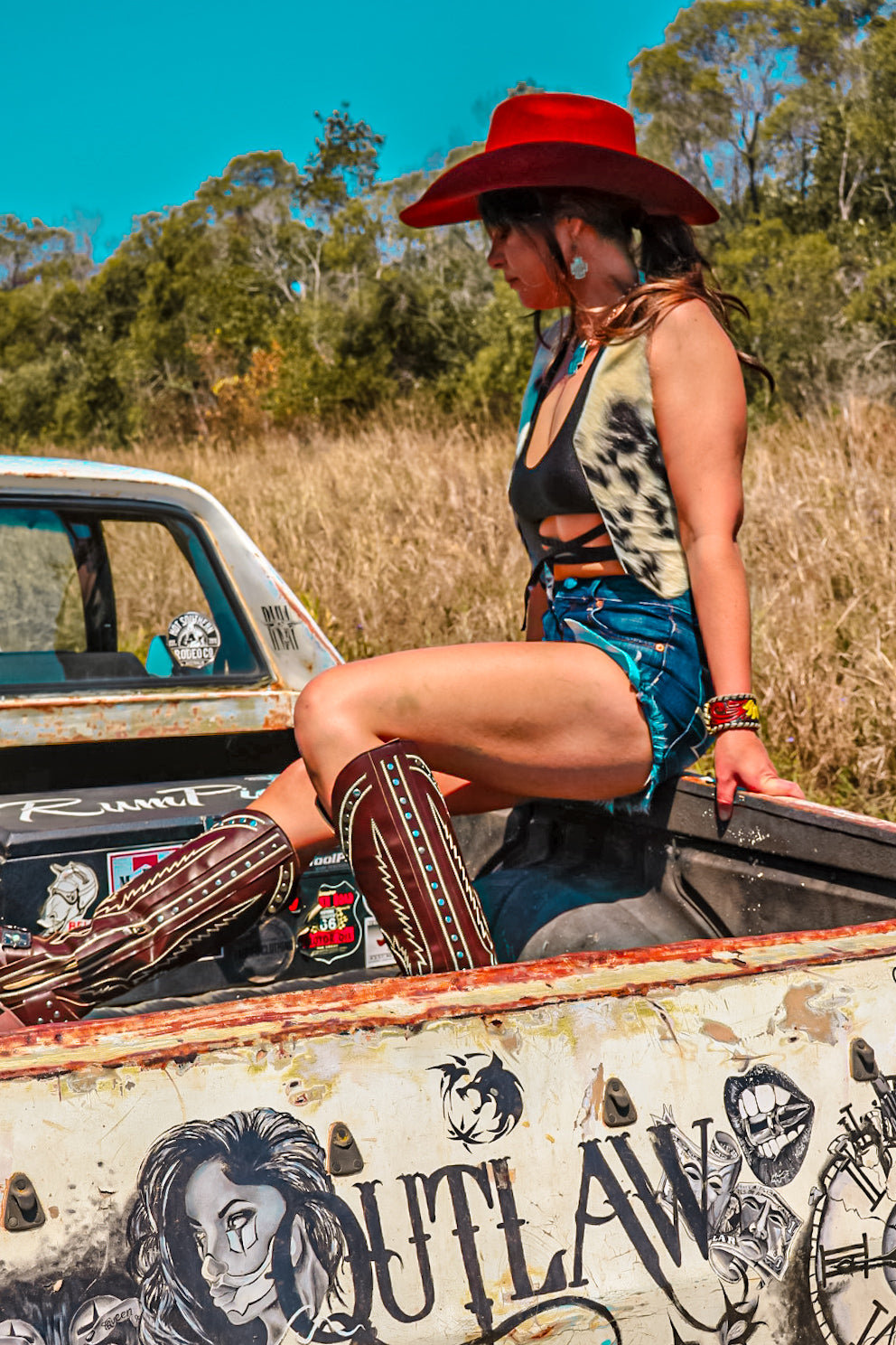 Stampede Hide Vest